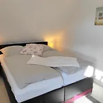 2 Apartment