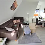 2 Apartment *